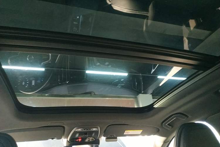 Used Volvo XC60 New Energy 2021 T8 E-Drive Hybrid Smart & Dynamic Edition Headliner