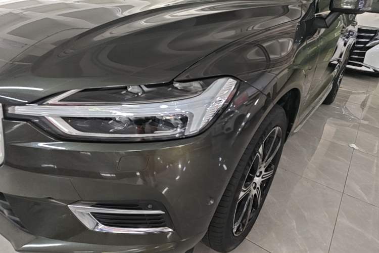 Used Volvo XC60 New Energy 2021 T8 e-Drive Hybrid Luxury Edition Left Front Headlight