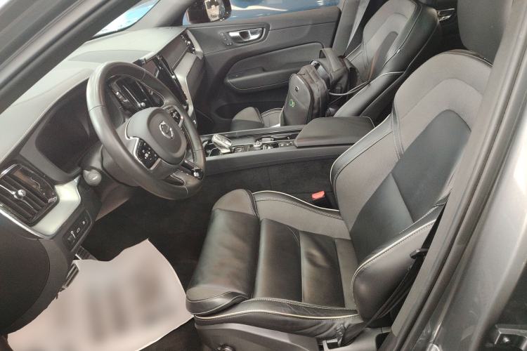 Used Volvo XC60 New Energy 2021 T8 E-Drive Hybrid Smart & Dynamic Edition Left Front Seat