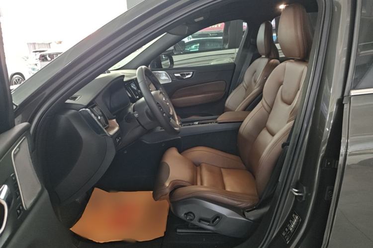 Used Volvo XC60 New Energy 2021 T8 e-Drive Hybrid Luxury Edition Left Front Seat