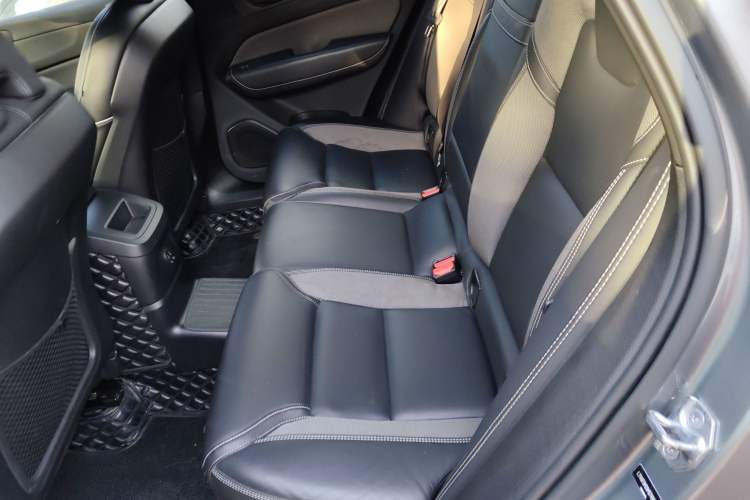 Used Volvo XC60 New Energy 2021 T8 E-Drive Hybrid Smart & Dynamic Edition Left Rear Seat