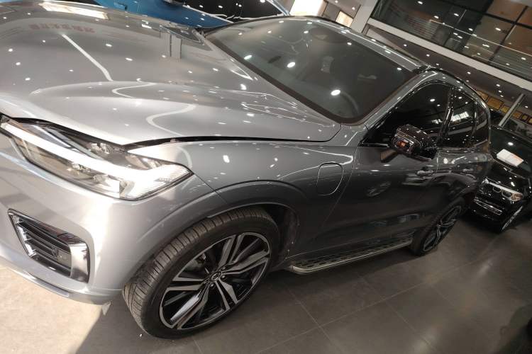 Used Volvo XC60 New Energy 2021 T8 E-Drive Hybrid Smart & Dynamic Edition Left Side