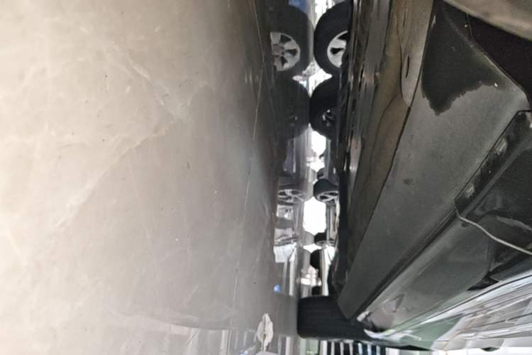 Used Volvo XC60 New Energy 2021 T8 e-Drive Hybrid Luxury Edition Left Side Sill
