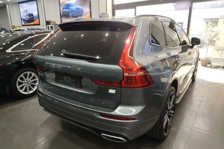 Used Volvo XC60 New Energy 2021 T8 E-Drive Hybrid Smart & Dynamic Edition Rear Right 45 Deg