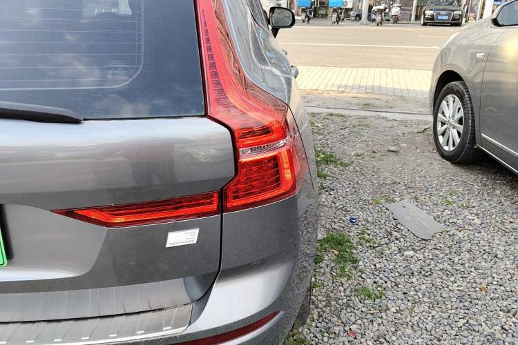 Used Volvo XC60 New Energy 2021 T8 E-Drive Hybrid Smart & Dynamic Edition Right Rear Taillight