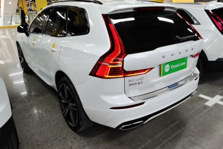 Used Volvo XC60 New Energy 2021 T8 E-Drive Hybrid Smart & Dynamic Edition Exterior 2