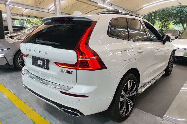 Used Volvo XC60 New Energy 2021 T8 E-Drive Hybrid Smart & Dynamic Edition Exterior 5