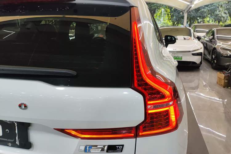 Used Volvo XC60 New Energy 2021 T8 E-Drive Hybrid Smart & Dynamic Edition Exterior 6