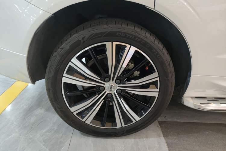 Used Volvo XC60 New Energy 2021 T8 E-Drive Hybrid Smart & Dynamic Edition Exterior 8
