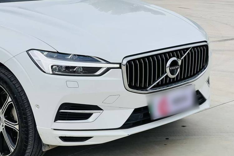 Used Volvo XC60 New Energy 2021 T8 e-Drive Hybrid Luxury Edition Exterior 9