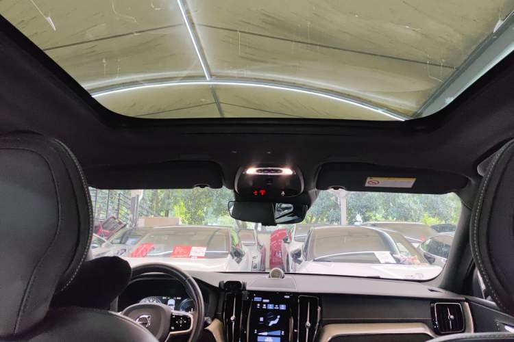 Used Volvo XC60 New Energy 2021 T8 E-Drive Hybrid Smart & Dynamic Edition Headliner