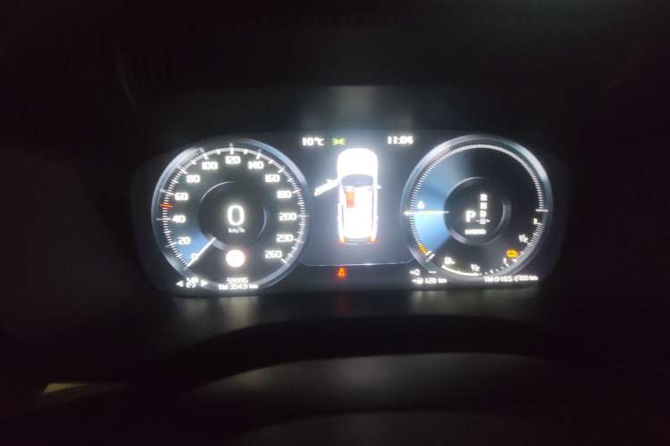 Used Volvo XC60 New Energy 2021 T8 e-Drive Hybrid Luxury Edition Instrument Cluster