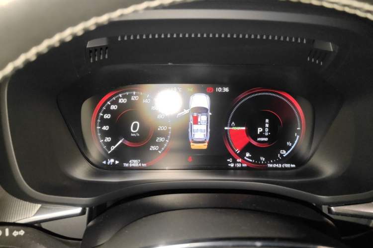 Used Volvo XC60 New Energy 2021 T8 E-Drive Hybrid Smart & Dynamic Edition Instrument Cluster