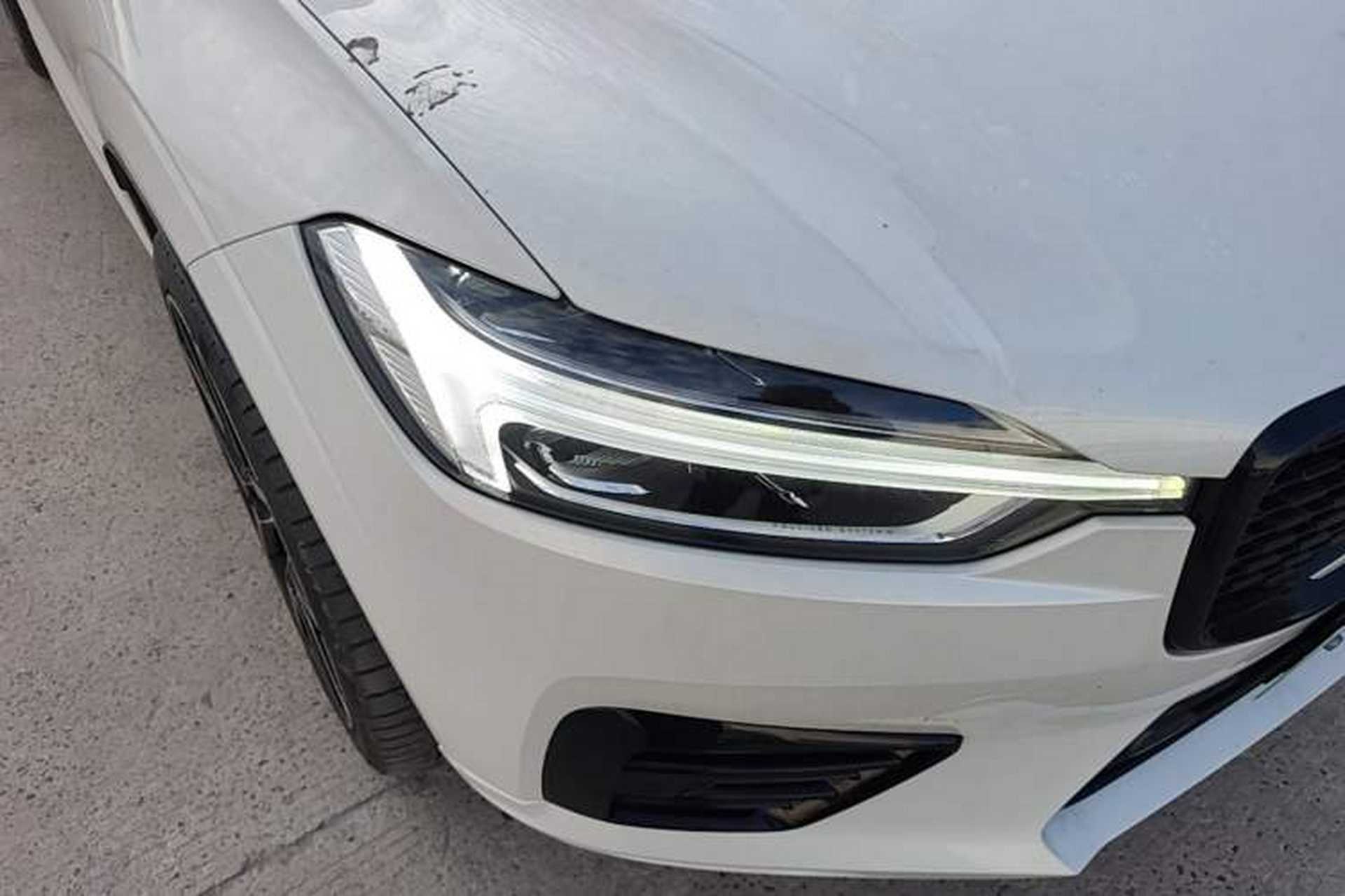 Used Volvo XC60 New Energy 2021 T8 E-Drive Hybrid Smart & Dynamic Edition Right Front Headlight