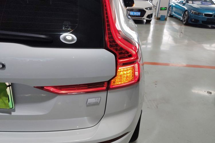 Used Volvo XC60 New Energy 2021 T8 E-Drive Hybrid Smart & Dynamic Edition Right Rear Taillight