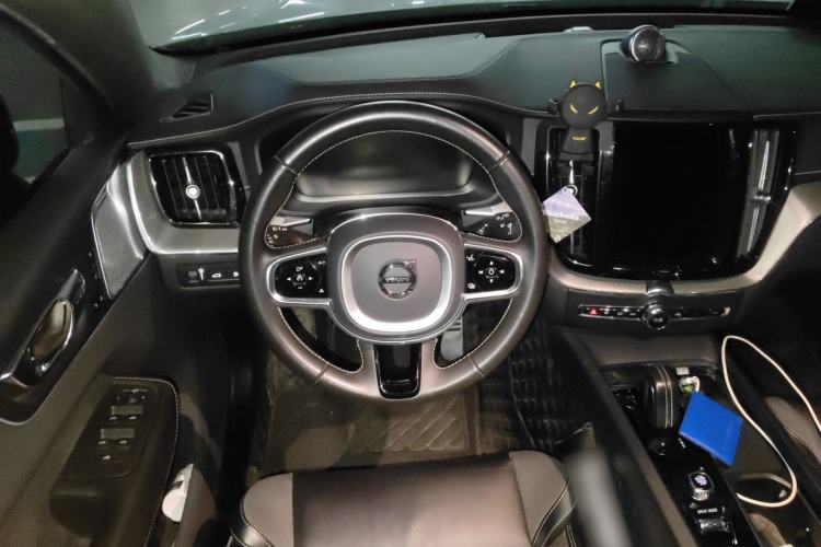 Used Volvo XC60 New Energy 2021 T8 E-Drive Hybrid Smart & Dynamic Edition Steering Wheel