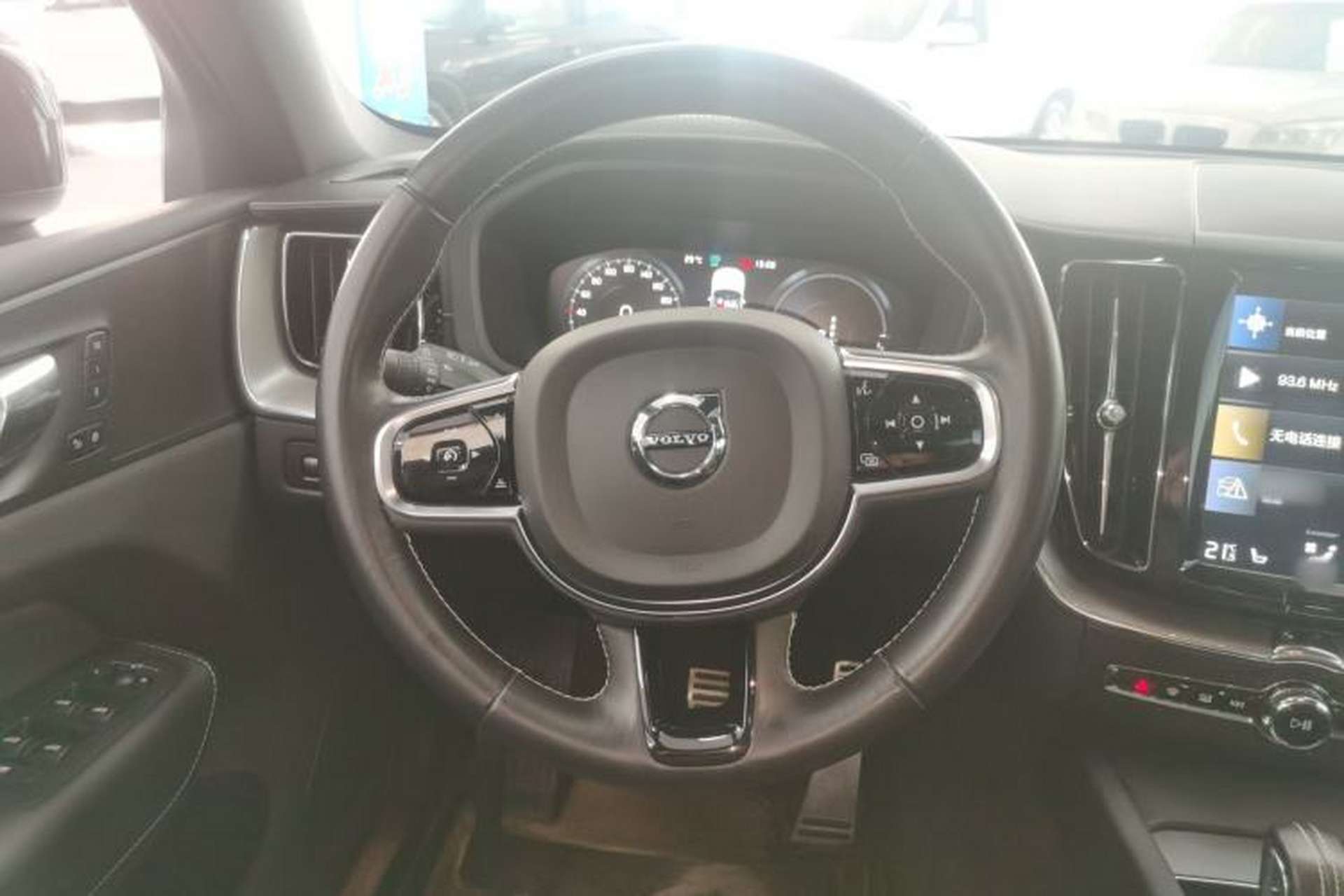 Used Volvo XC60 New Energy 2021 T8 E-Drive Hybrid Smart & Dynamic Edition Steering Wheel
