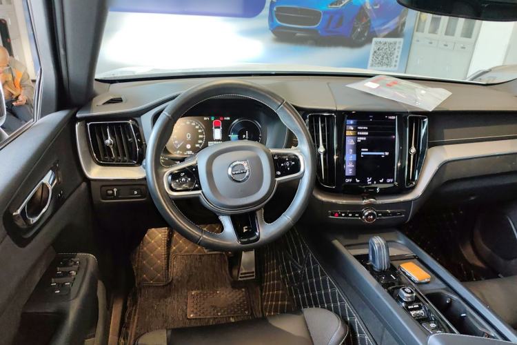 Used Volvo XC60 New Energy 2021 T8 E-Drive Hybrid Smart & Dynamic Edition Steering Wheel