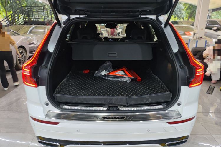 Used Volvo XC60 New Energy 2021 T8 E-Drive Hybrid Smart & Dynamic Edition Trunk