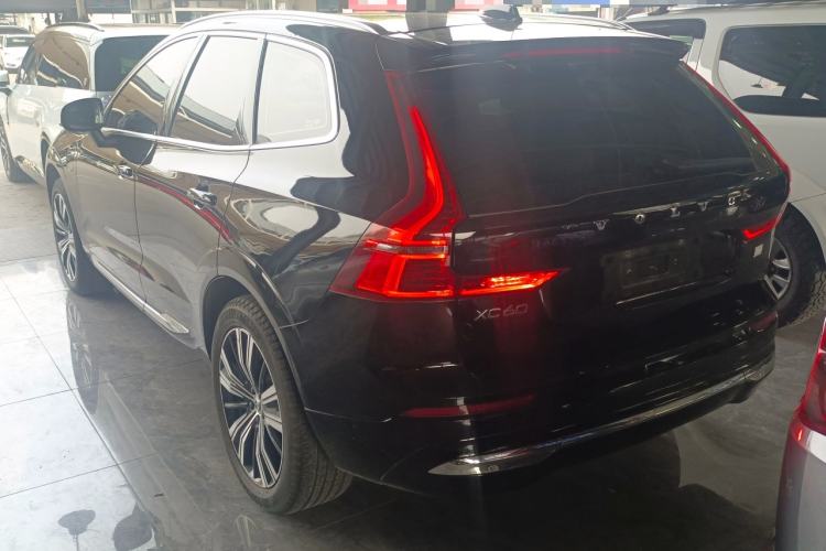 Used Volvo XC60 New Energy 2022 T8 Plug-in Hybrid All-Wheel Drive Smart Luxury Edition Exterior 2