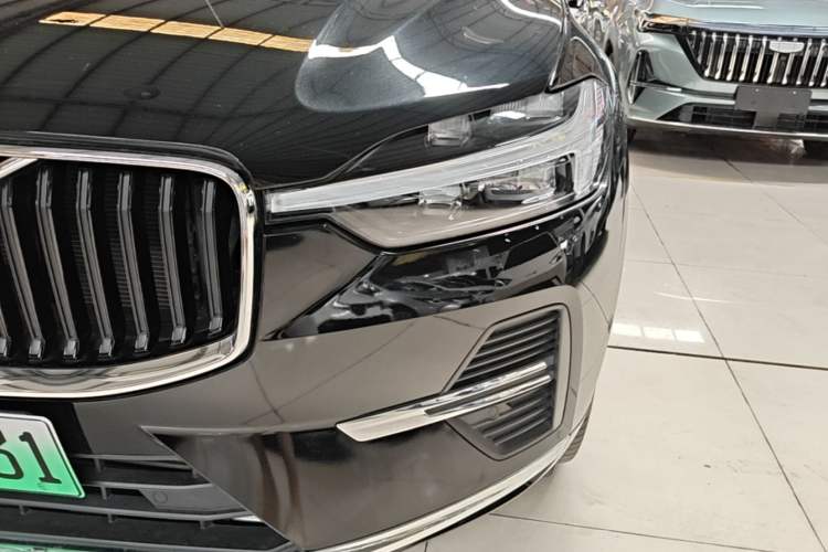 Used Volvo XC60 New Energy 2022 T8 Plug-in Hybrid Long-Range All-Wheel Drive Zhiyuan Luxury Edition Left Front Headlight