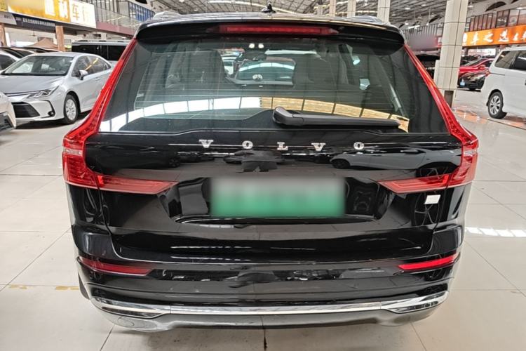 Used Volvo XC60 New Energy 2022 T8 Plug-in Hybrid Long-Range All-Wheel Drive Zhiyuan Luxury Edition Rear