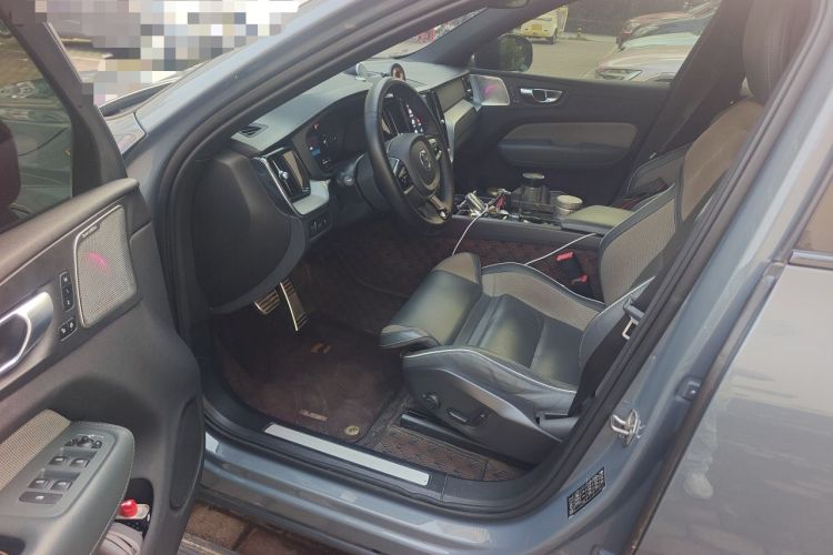 Used Volvo XC60 New Energy 2022 T8 Plug-in Hybrid All-Wheel Drive Zhiyuan Sport Edition Driver Seat