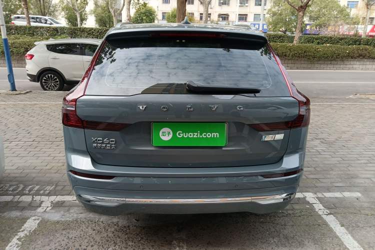 Used Volvo XC60 New Energy 2022 T8 Plug-in Hybrid All-Wheel Drive Smart Luxury Edition Rear