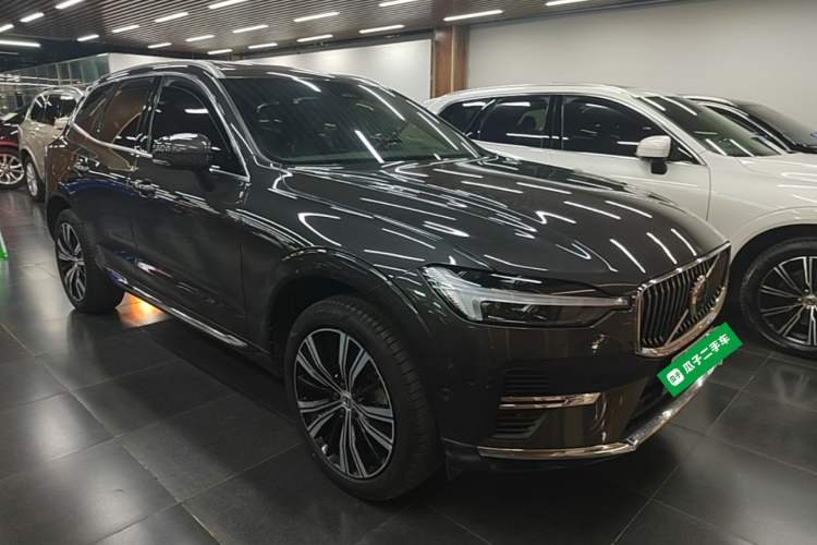 Used Volvo XC60 New Energy 2022 T8 Plug-in Hybrid All-Wheel Drive Smart Luxury Edition Exterior 1