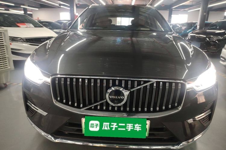 Used Volvo XC60 New Energy 2022 T8 Plug-in Hybrid All-Wheel Drive Smart Luxury Edition Exterior 1