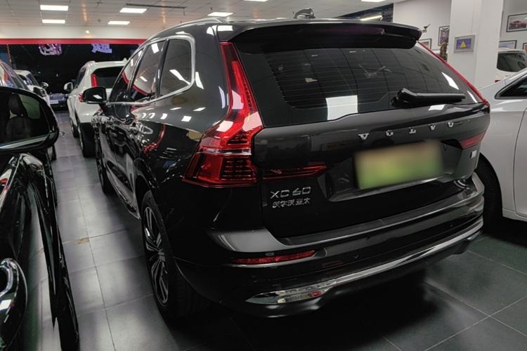 Used Volvo XC60 New Energy 2022 T8 Plug-in Hybrid All-Wheel Drive Smart Luxury Edition Exterior 2