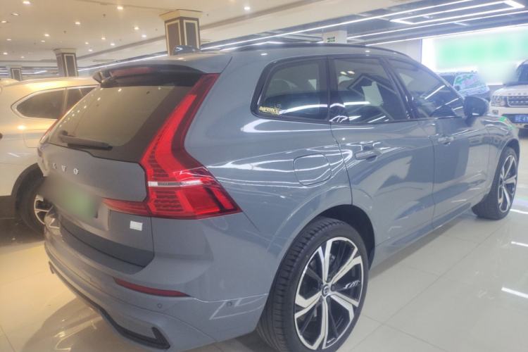 Used Volvo XC60 New Energy 2022 T8 Plug-in Hybrid All-Wheel Drive Zhiyuan Sport Edition Exterior 5