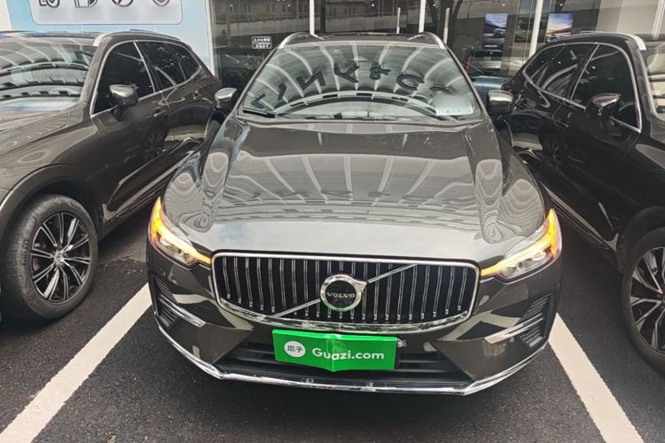 Used Volvo XC60 New Energy 2022 T8 Plug-in Hybrid Long-Range All-Wheel Drive Zhiyuan Luxury Edition Front