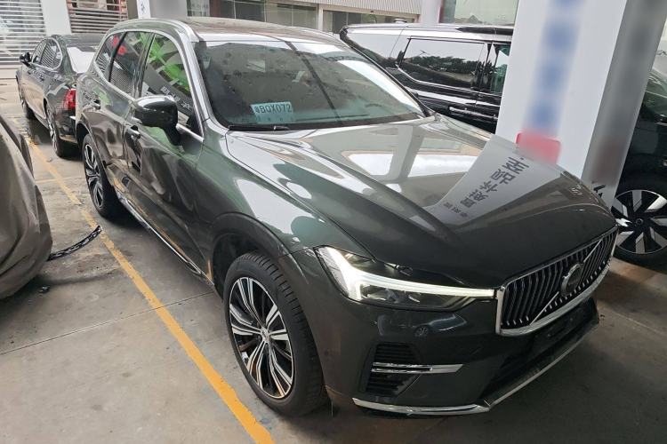 Used Volvo XC60 New Energy 2022 T8 Plug-in Hybrid All-Wheel Drive Smart Luxury Edition Front Right 45 Deg