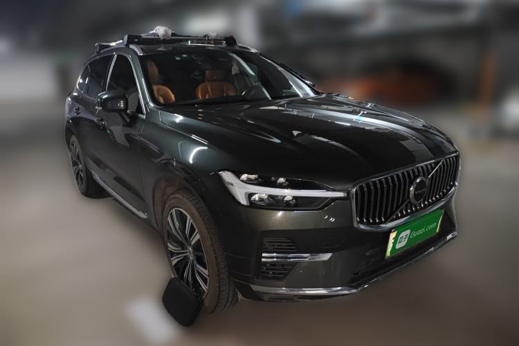 Used Volvo XC60 New Energy 2022 T8 Plug-in Hybrid All-Wheel Drive Smart Luxury Edition Front Right 45 Deg