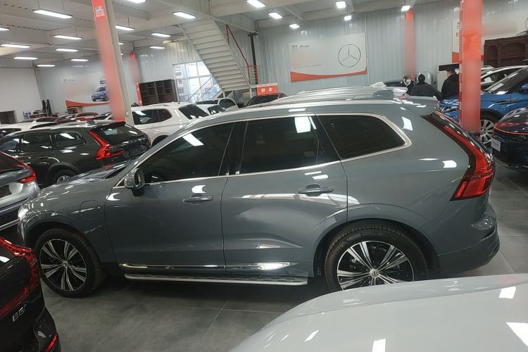 Used Volvo XC60 New Energy 2022 T8 Plug-in Hybrid All-Wheel Drive Smart Luxury Edition Left Side