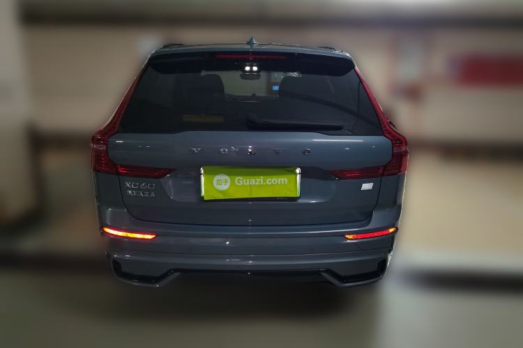 Used Volvo XC60 New Energy 2022 T8 Plug-in Hybrid Long-Range All-Wheel Drive Zhiyuan Sport Edition Rear