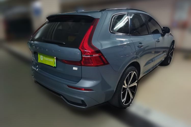 Used Volvo XC60 New Energy 2022 T8 Plug-in Hybrid Long-Range All-Wheel Drive Zhiyuan Sport Edition Rear Right 45 Deg