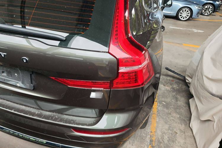 Used Volvo XC60 New Energy 2022 T8 Plug-in Hybrid All-Wheel Drive Smart Luxury Edition Right Rear Taillight