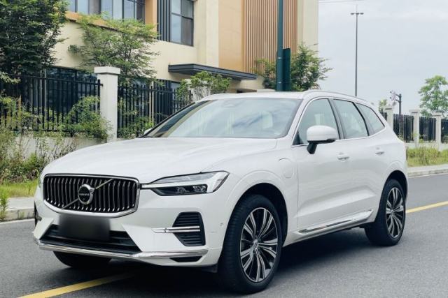 Used Volvo XC60 New Energy 2022 T8 Plug-in Hybrid All-Wheel Drive Smart Luxury Edition