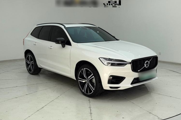 Used Volvo XC60 New Energy 2022 T8 Plug-in Hybrid All-Wheel Drive Zhiyuan Sport Edition Exterior 2