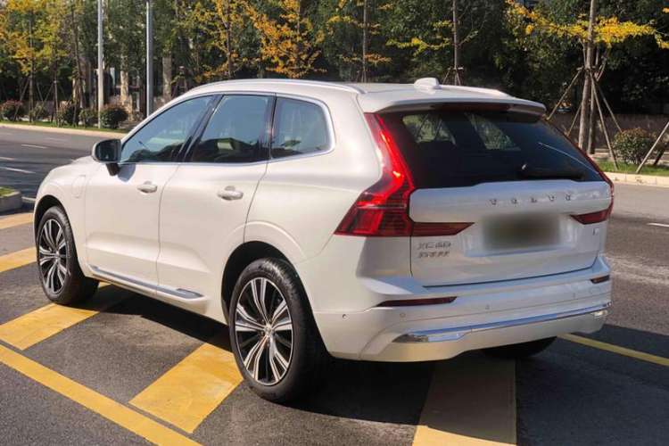 Used Volvo XC60 New Energy 2022 T8 Plug-in Hybrid All-Wheel Drive Smart Luxury Edition Exterior 3