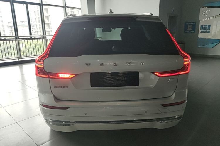 Used Volvo XC60 New Energy 2022 T8 Plug-in Hybrid All-Wheel Drive Smart Luxury Edition Rear