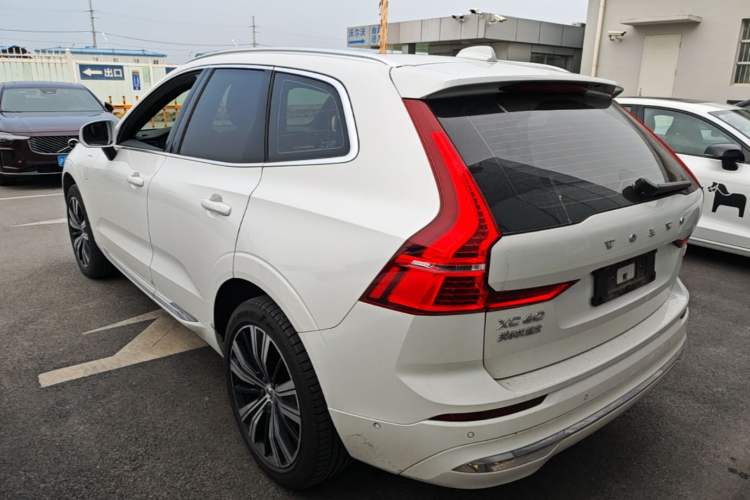 Used Volvo XC60 New Energy 2022 T8 Plug-in Hybrid Long-Range All-Wheel Drive Zhiyuan Luxury Edition Rear Left 45 Deg