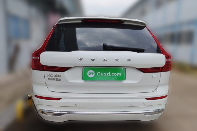 Used Volvo XC60 New Energy 2022 T8 Plug-in Hybrid All-Wheel Drive Smart Luxury Edition Rear