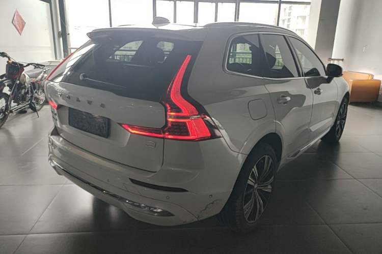 Used Volvo XC60 New Energy 2022 T8 Plug-in Hybrid All-Wheel Drive Smart Luxury Edition Rear Right 45 Deg