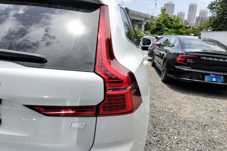 Used Volvo XC60 New Energy 2022 T8 Plug-in Hybrid All-Wheel Drive Smart Luxury Edition Right Rear Taillight