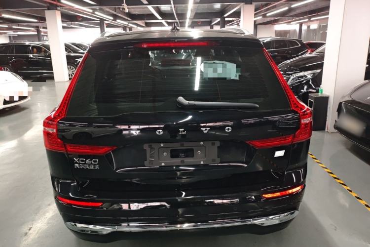 Used Volvo XC60 New Energy 2023 T8 Plug-in Hybrid Long-Range All-Wheel Drive Smart Luxury Edition Exterior 4
