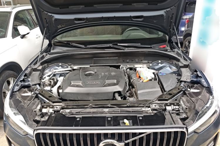 Used Volvo XC60 New Energy 2023 T8 Plug-in Hybrid Long-Range All-Wheel Drive Smart Luxury Edition Engine Bay