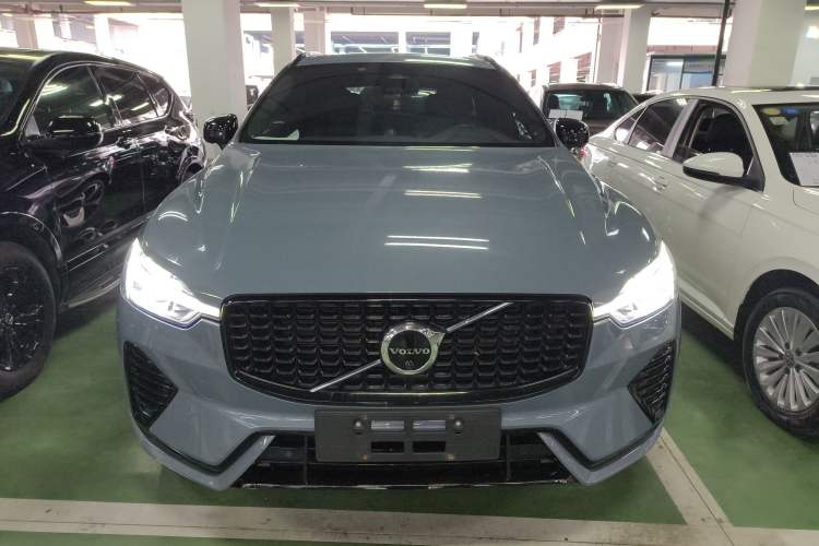 Used Volvo XC60 New Energy 2023 T8 Plug-in Hybrid Long-Range All-Wheel Drive Smart & Sporty Version Exterior 1